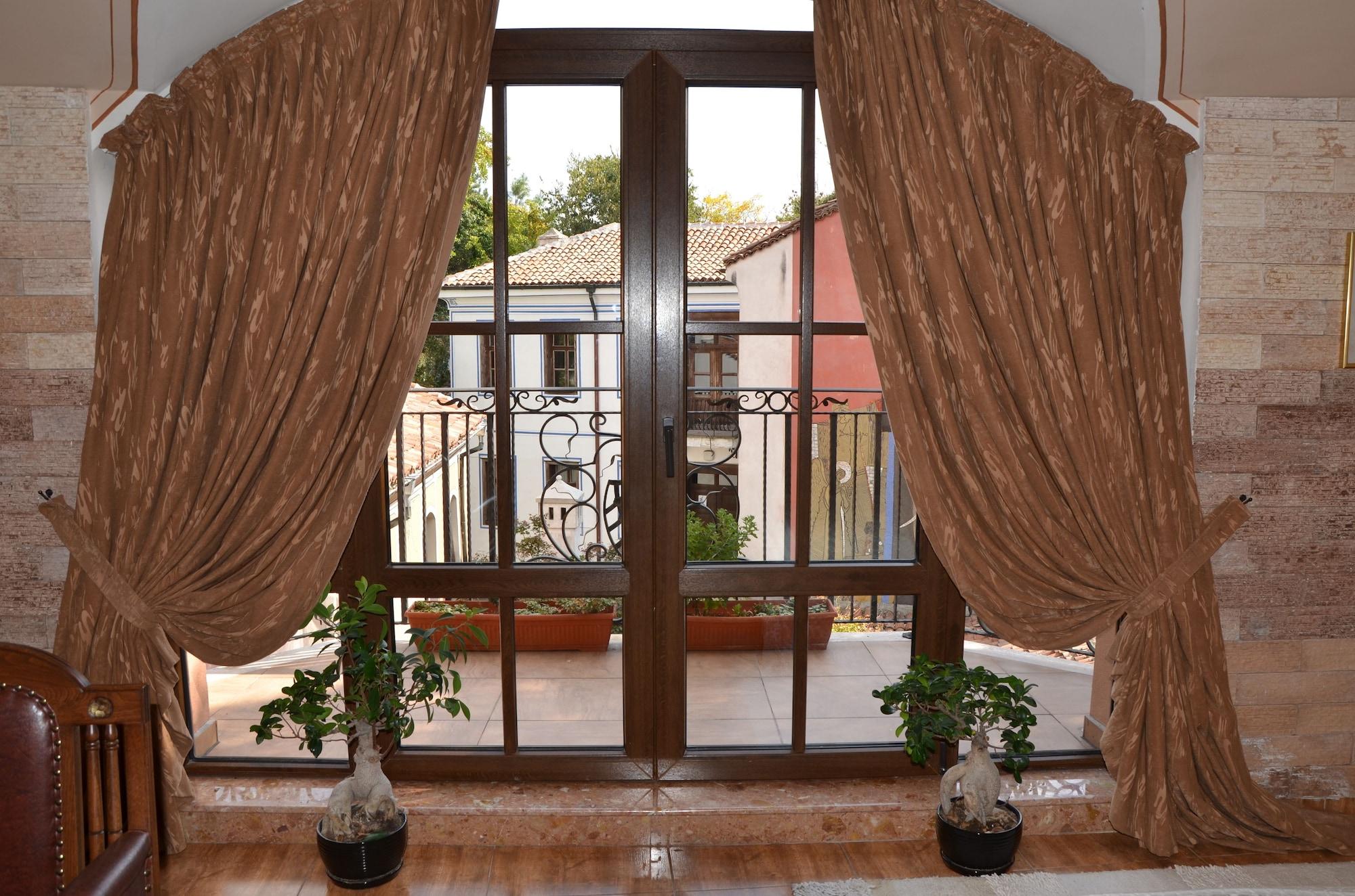Boutique Hotel Boris Palace & Restaurant Plovdiv Buitenkant foto