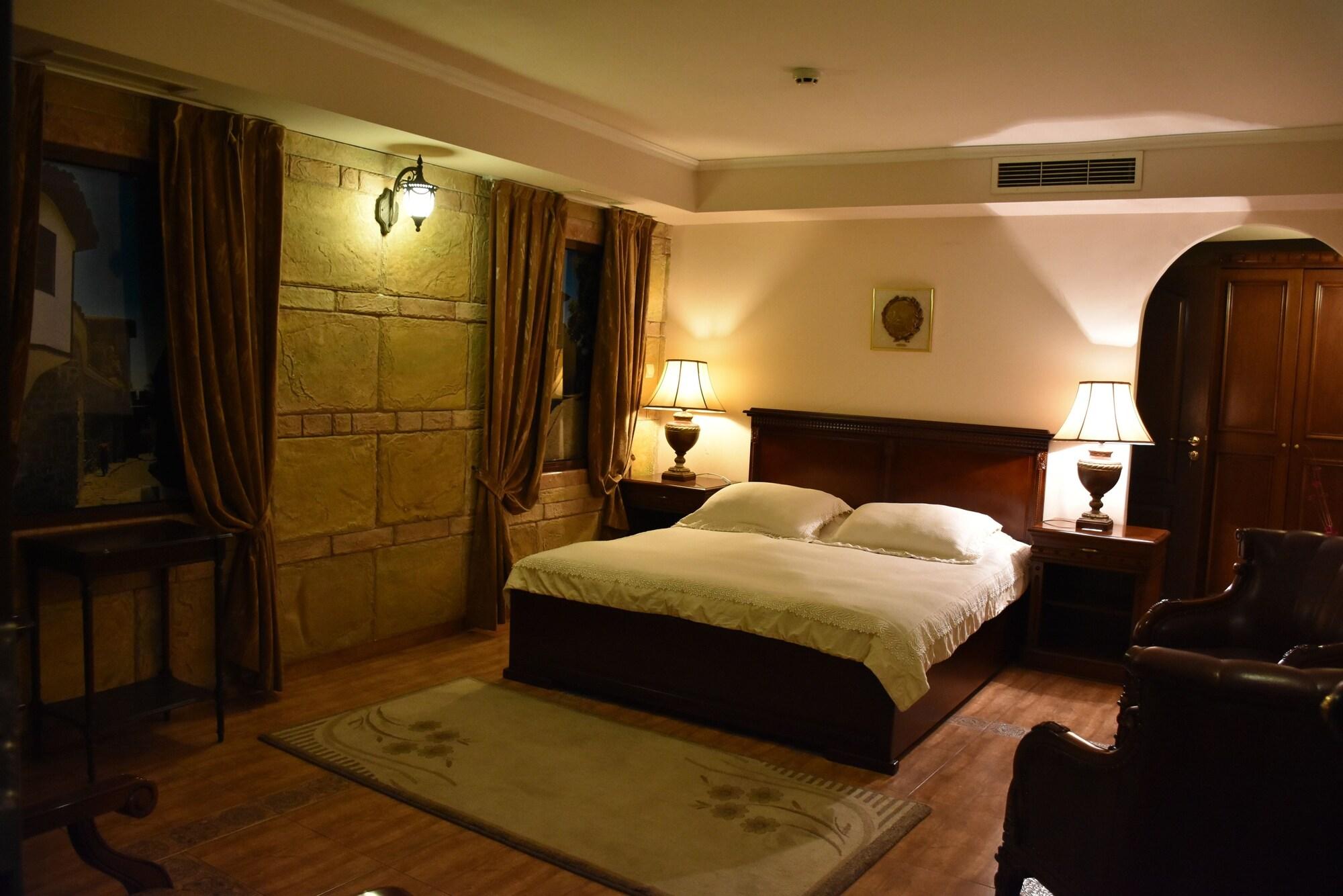 Boutique Hotel Boris Palace & Restaurant Plovdiv Buitenkant foto