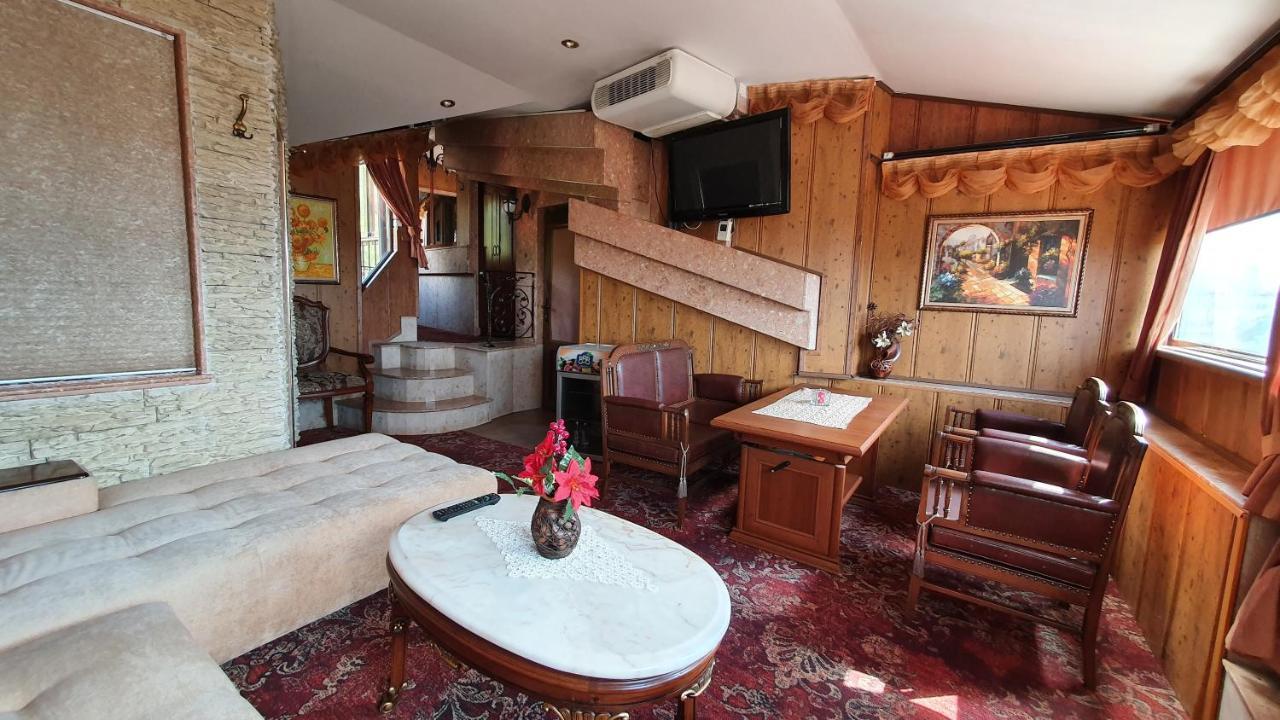 Boutique Hotel Boris Palace & Restaurant Plovdiv Buitenkant foto