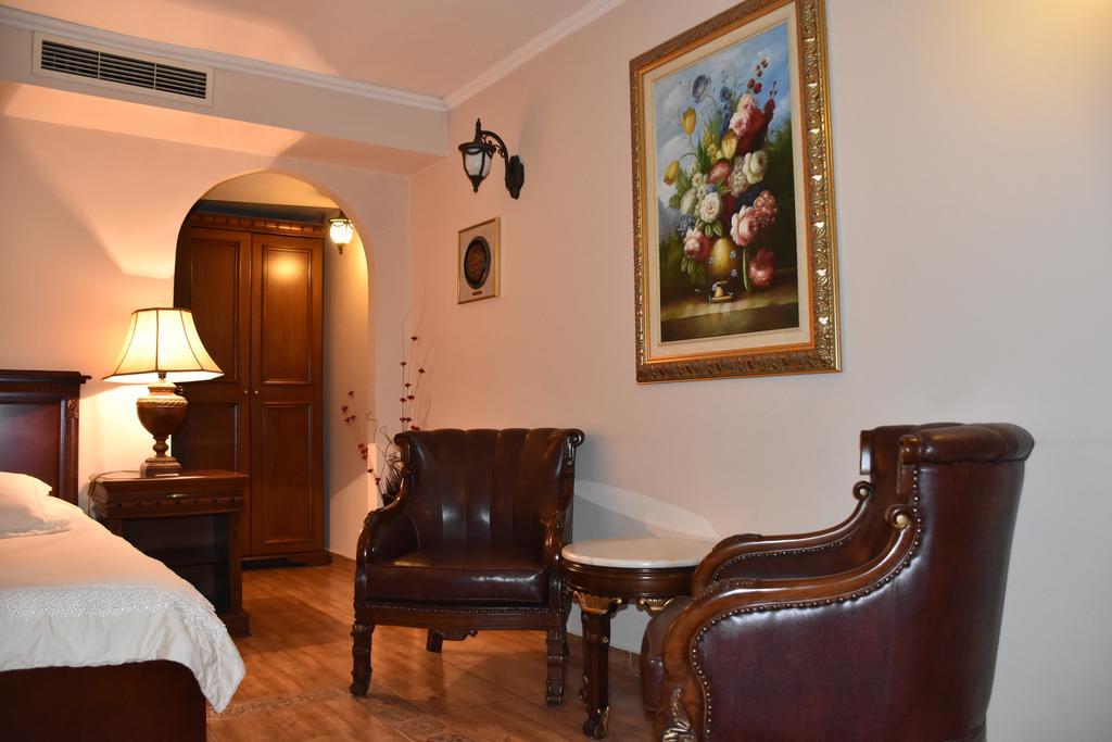 Boutique Hotel Boris Palace & Restaurant Plovdiv Buitenkant foto